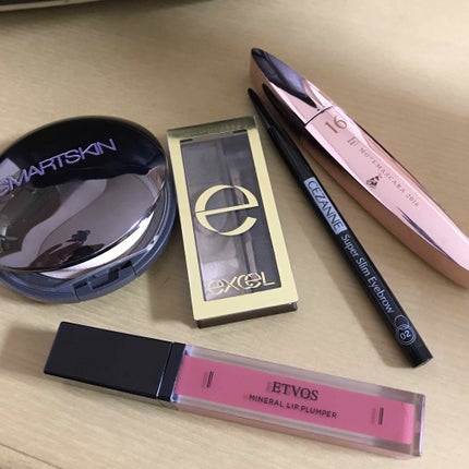 リアルクローズシャドウ/excel/アイシャドウパレットを使ったクチコミ(2枚目)