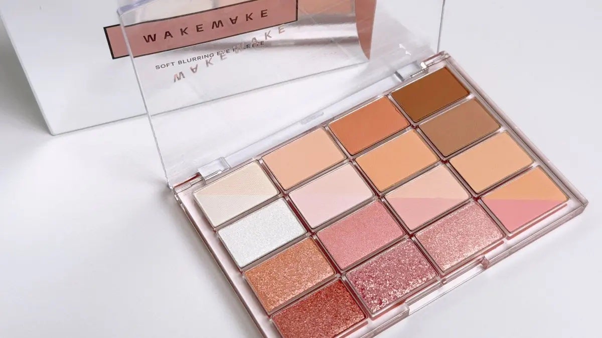 ソフトブラーリングアイパレット/wakemake/アイシャドウパレットを使ったクチコミ(1枚目)