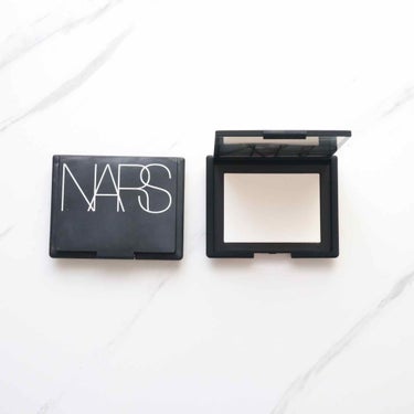 ライトリフレクティングセッティングパウダー　プレスト　N/NARS/プレストパウダーを使ったクチコミ（1枚目）