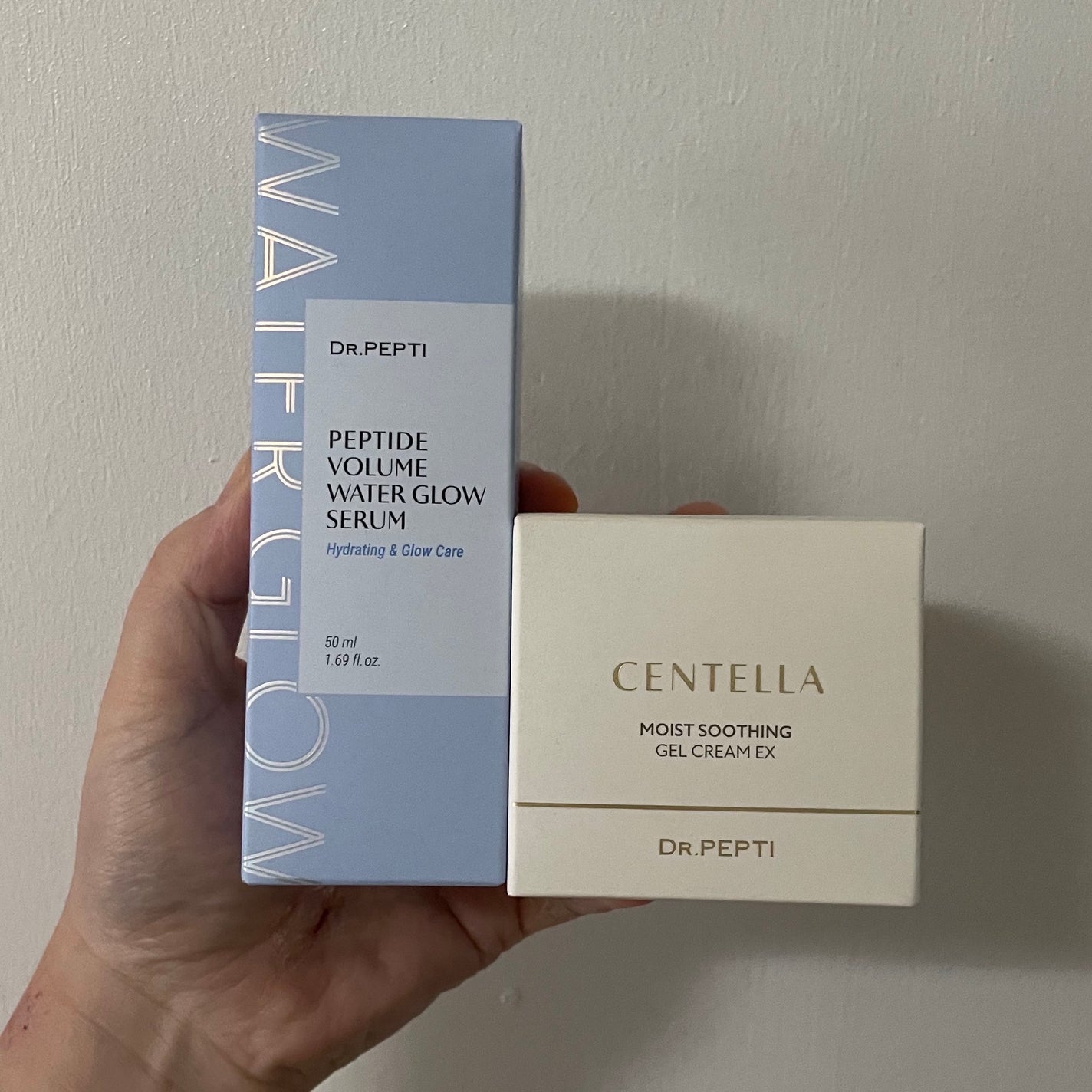 ペプチドボリュームウォーターグローセラム/DR.PEPTI/美容液を使ったクチコミ(2枚目)
