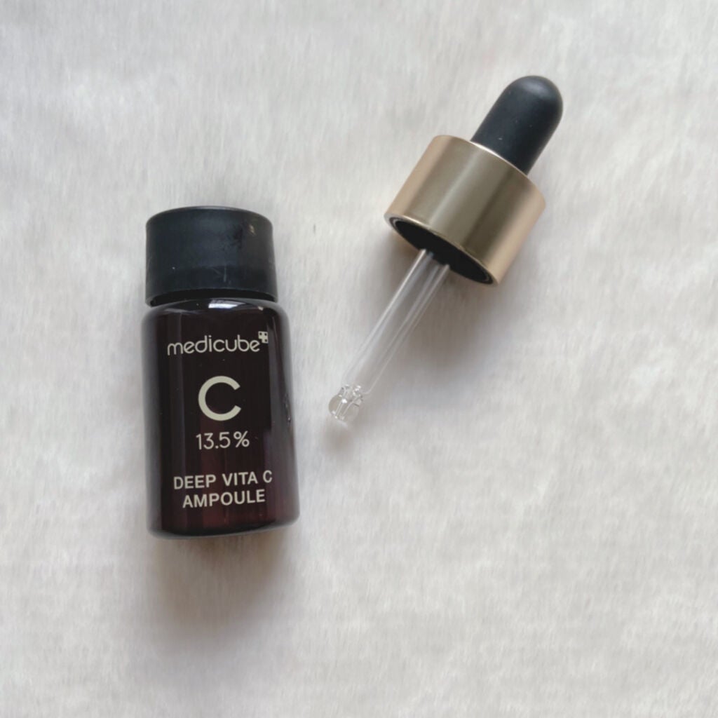 ディープビタCアンプル/MEDICUBE/美容液を使ったクチコミ(4枚目)