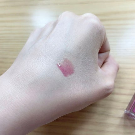 フロウレス リップ グロス/SUQQU/リップグロスを使ったクチコミ(3枚目)