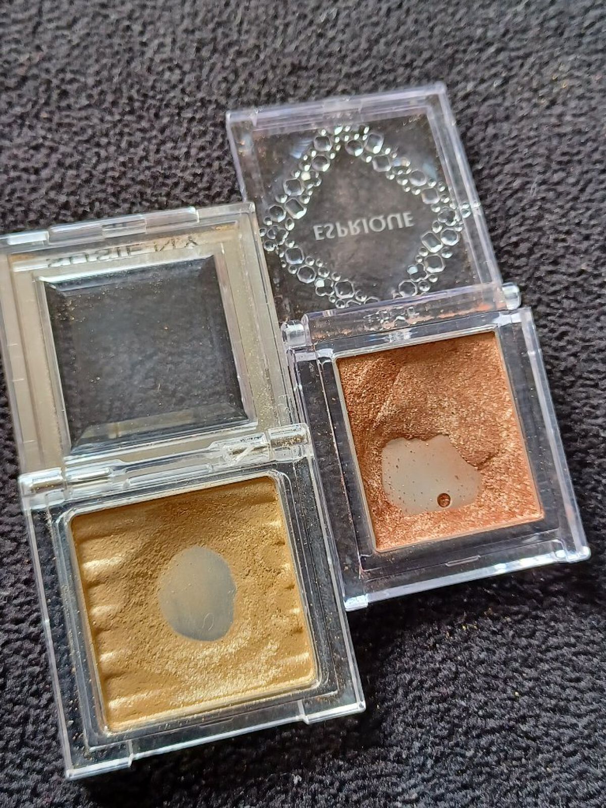 アイカラーテクスチャー グリッターフレーク 06 グリッター ゴールド ベージュ/SUSIE N.Y./単色アイシャドウを使ったクチコミ（1枚目）