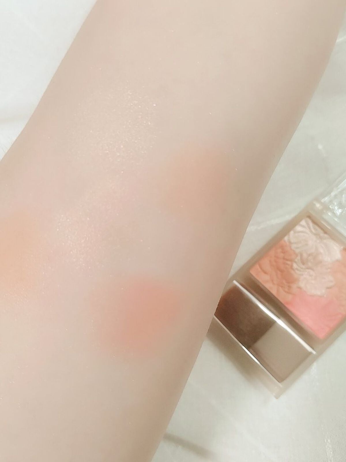 グロウフルールチークス(ブレンドタイプ)/キャンメイク/パウダーチークを使ったクチコミ(4枚目)