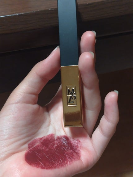 いっちゃん on LIPS 「2年前に中国の友達からもらったコスメ!!紫のリップの使い方が分..」(5枚目)