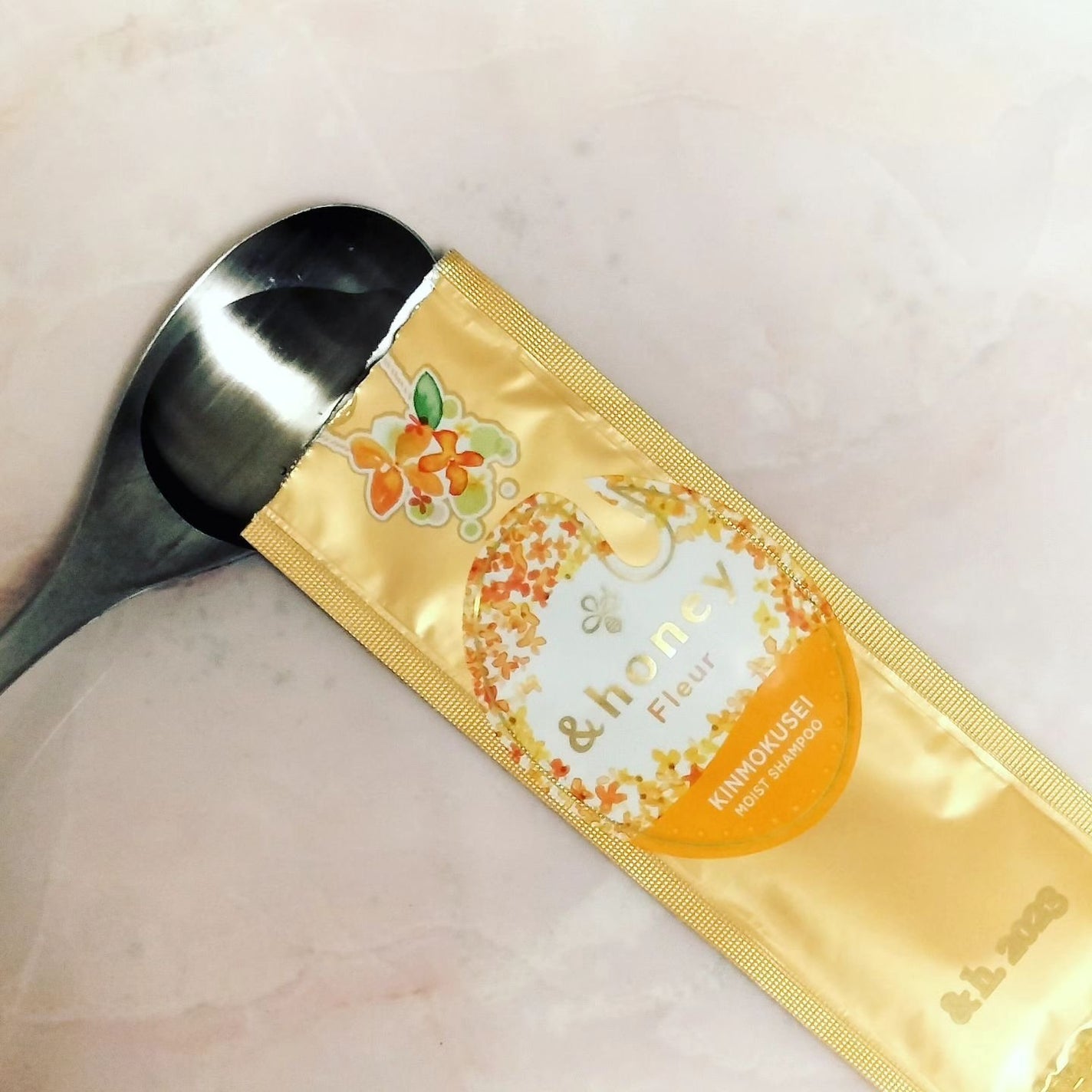 アンドハニー フルール シャンプー1.0 /アンドハニー フルール トリートメント2.0/&honey/市販シャンプーを使ったクチコミ(2枚目)