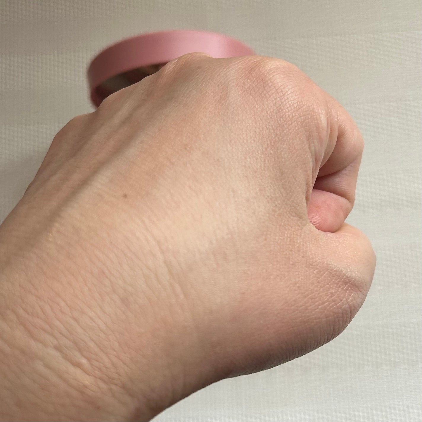 ヴェールヌーディ エッセンスパクトグロウ/AGE20’s/クリーム・エマルジョンファンデーションを使ったクチコミ(5枚目)