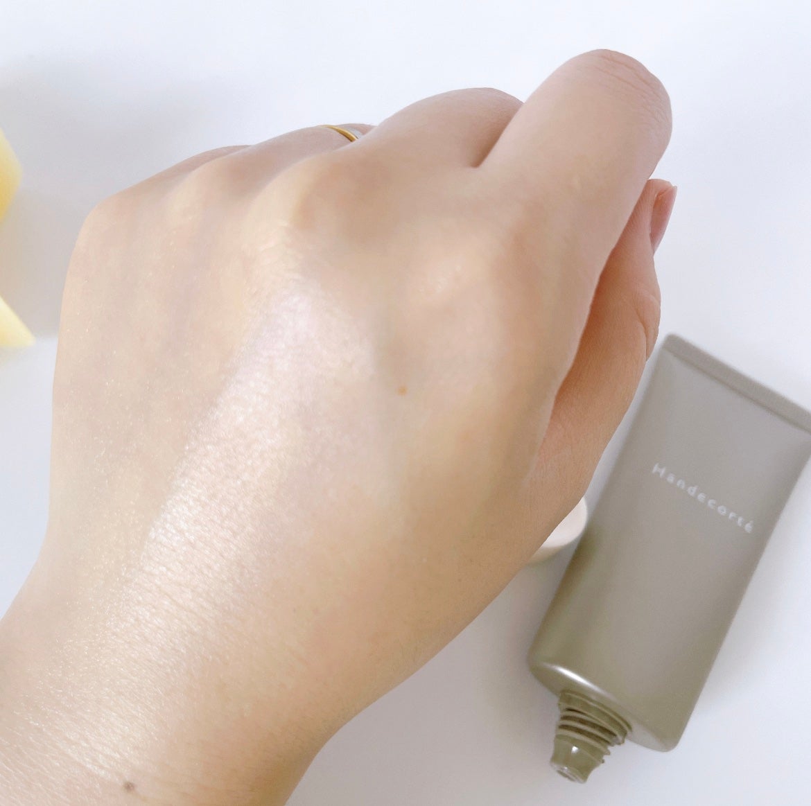 ハンデコルテ/キユートピア/ネック・デコルテケアを使ったクチコミ(4枚目)