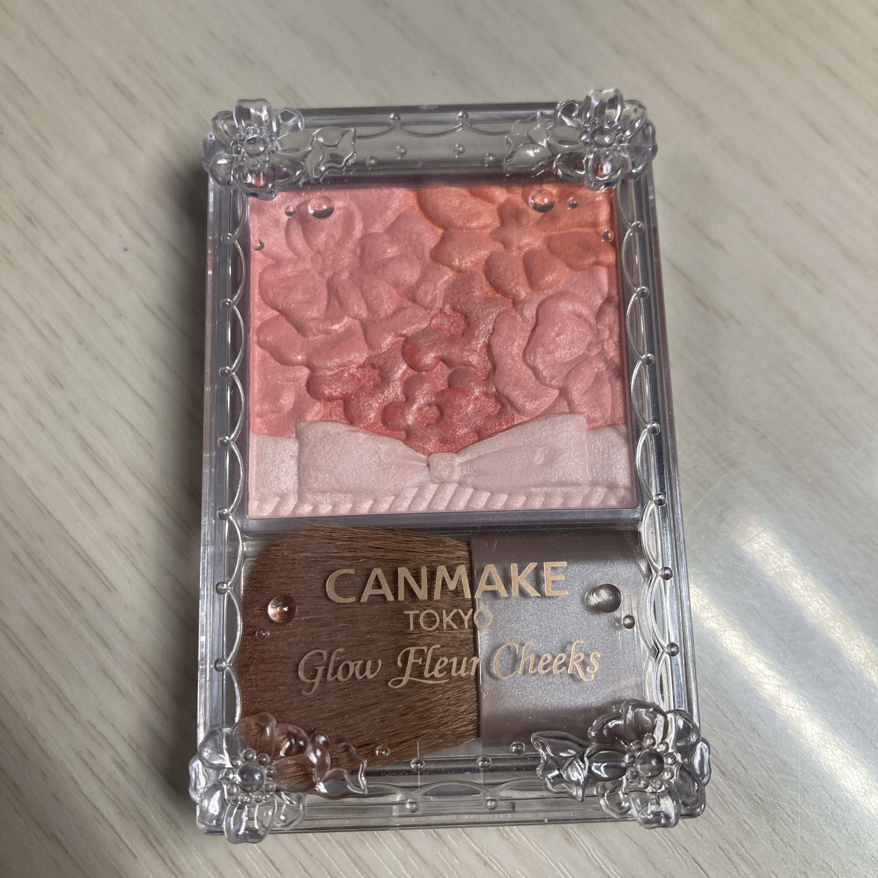 グロウフルールチークス/キャンメイク/パウダーチークを使ったクチコミ（1枚目）