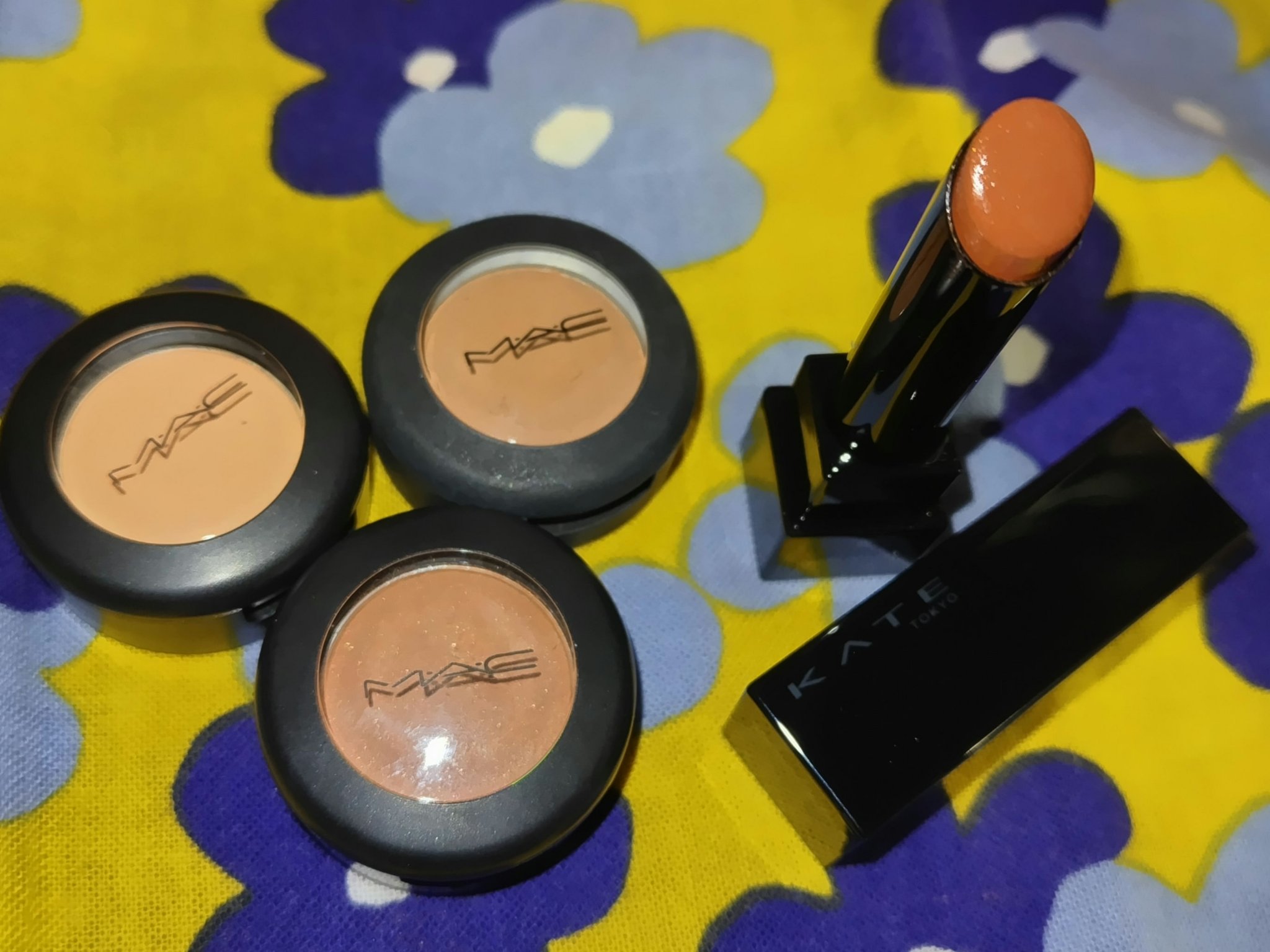 パウダー キス アイシャドウ/M・A・C/単色アイシャドウを使ったクチコミ（1枚目）