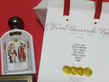 ユイル・アンティーク ヘリオトロープ・デュ・ペルー/オフィシーヌ・ユニヴェルセル・ビュリー/ボディオイルを使ったクチコミ(2枚目)