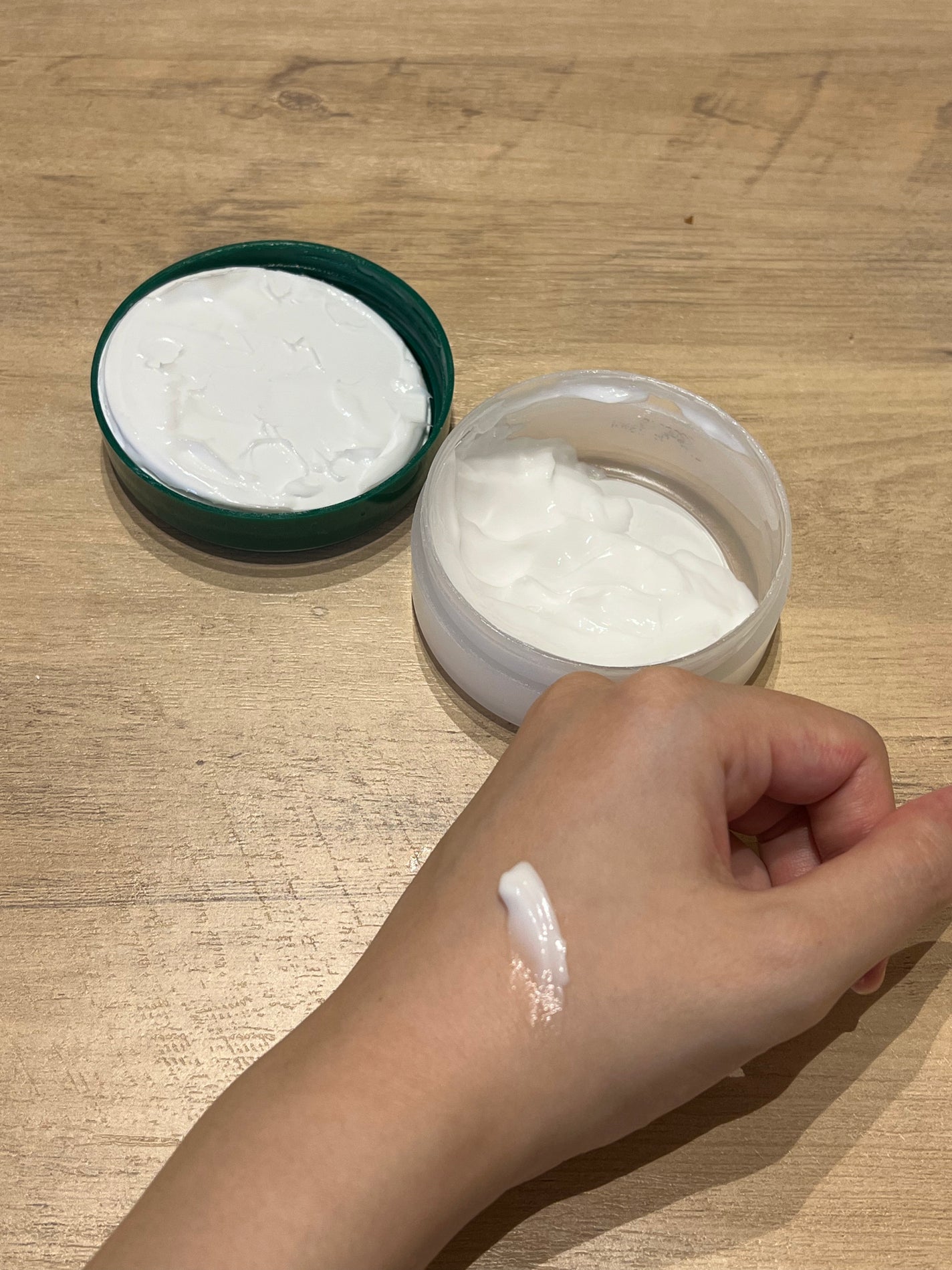 ゴウンバル クリーム/3WB/レッグ・フットケアを使ったクチコミ(2枚目)