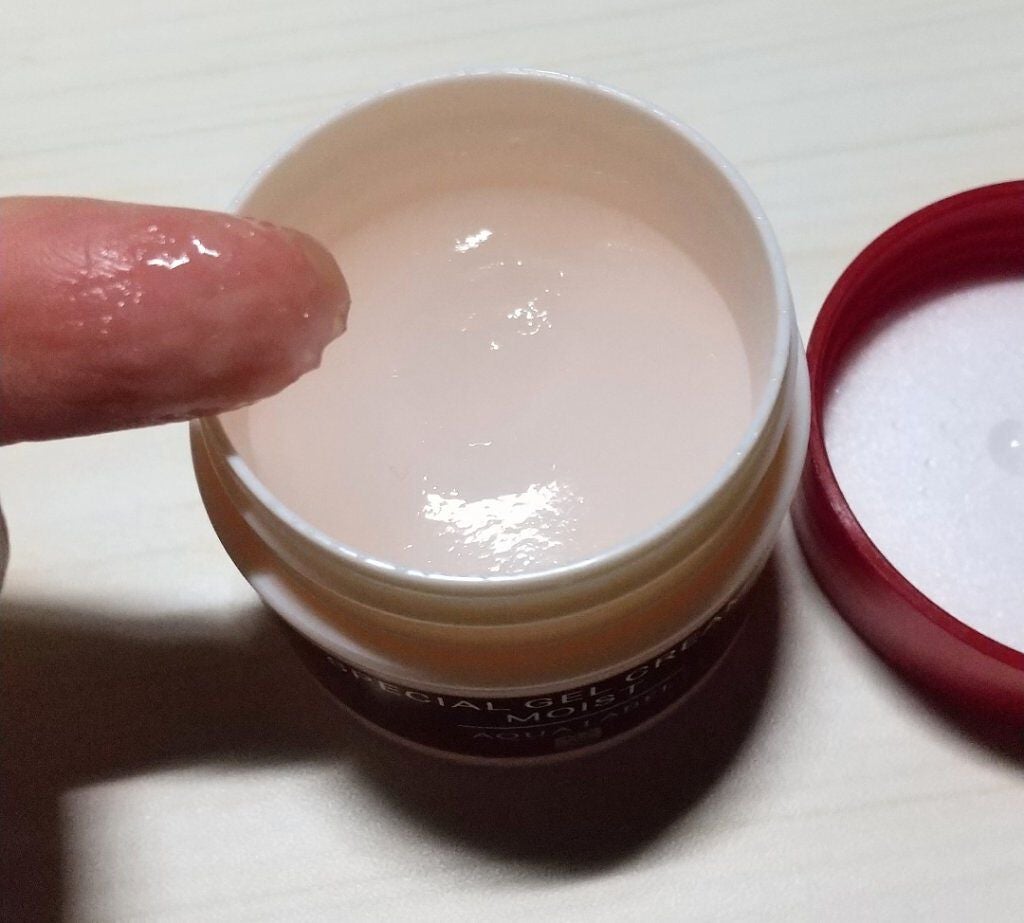 スペシャルジェルクリーム(モイスト)/アクアレーベル/オールインワン化粧品を使ったクチコミ(3枚目)