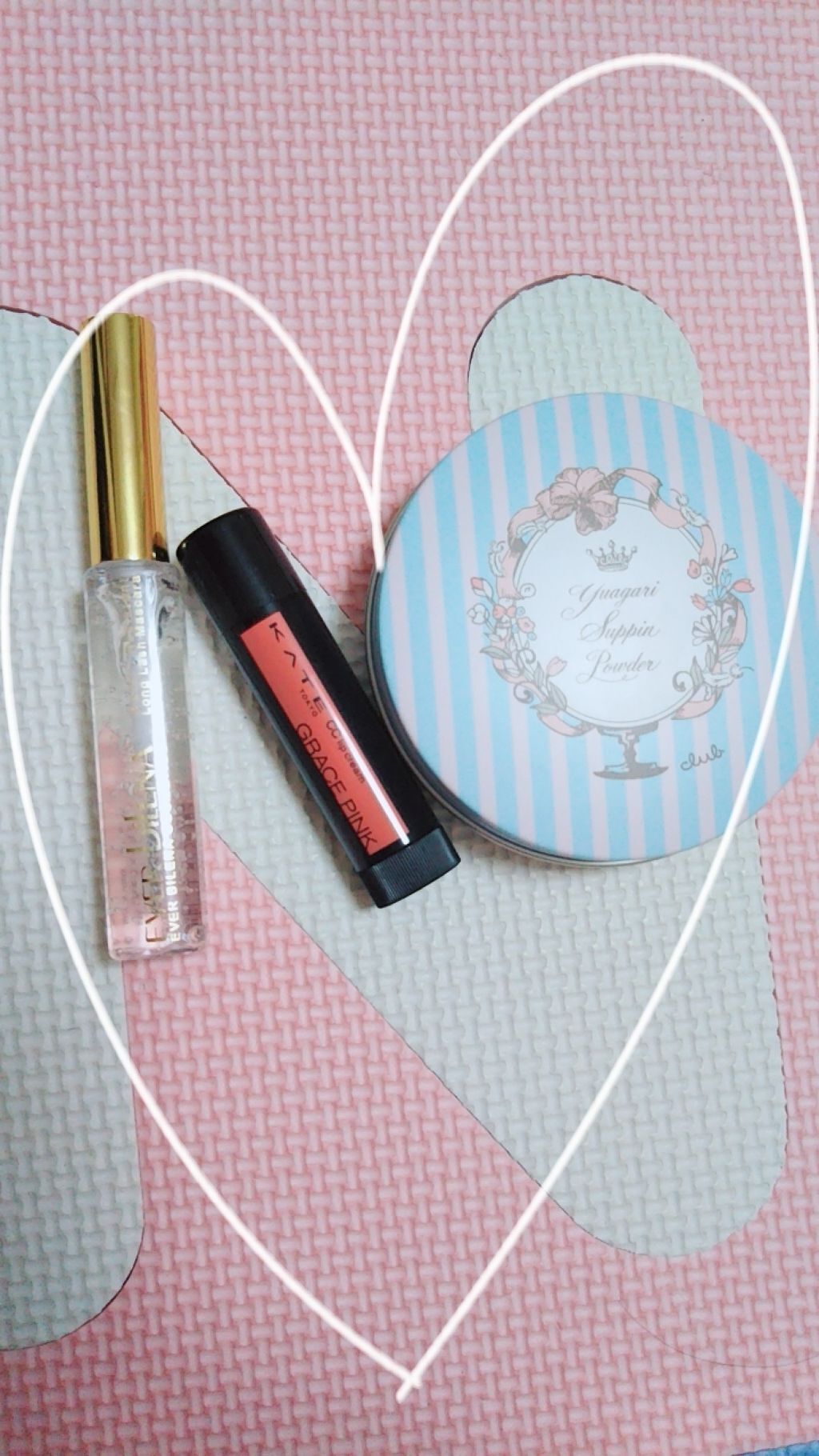 すっぴんパウダー/クラブ/プレストパウダーを使ったクチコミ（1枚目）