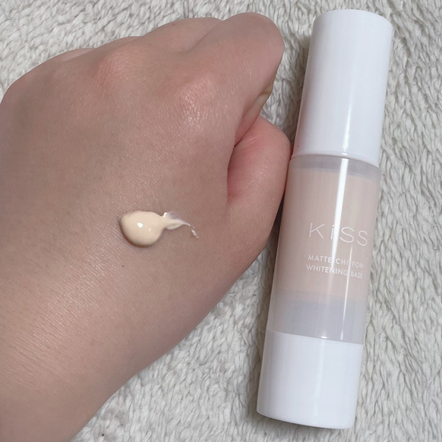 マットシフォン UVホワイトニングベースN/KiSS/化粧下地を使ったクチコミ(4枚目)