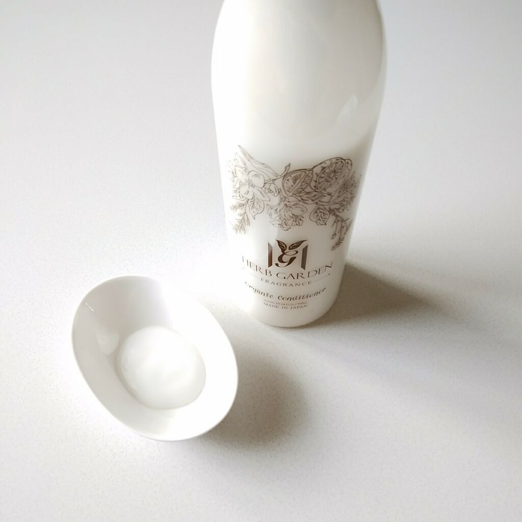 ハーバニエンス シャンプー・コンディショナー(ジャスミン＆ベルガモット)/HERBANIENCE/市販シャンプーを使ったクチコミ（3枚目）