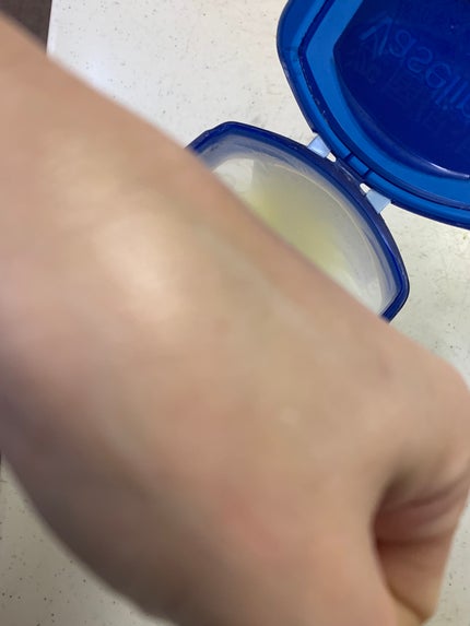 オリジナル ピュアスキンジェリー/ヴァセリン/ボディクリームを使ったクチコミ(4枚目)