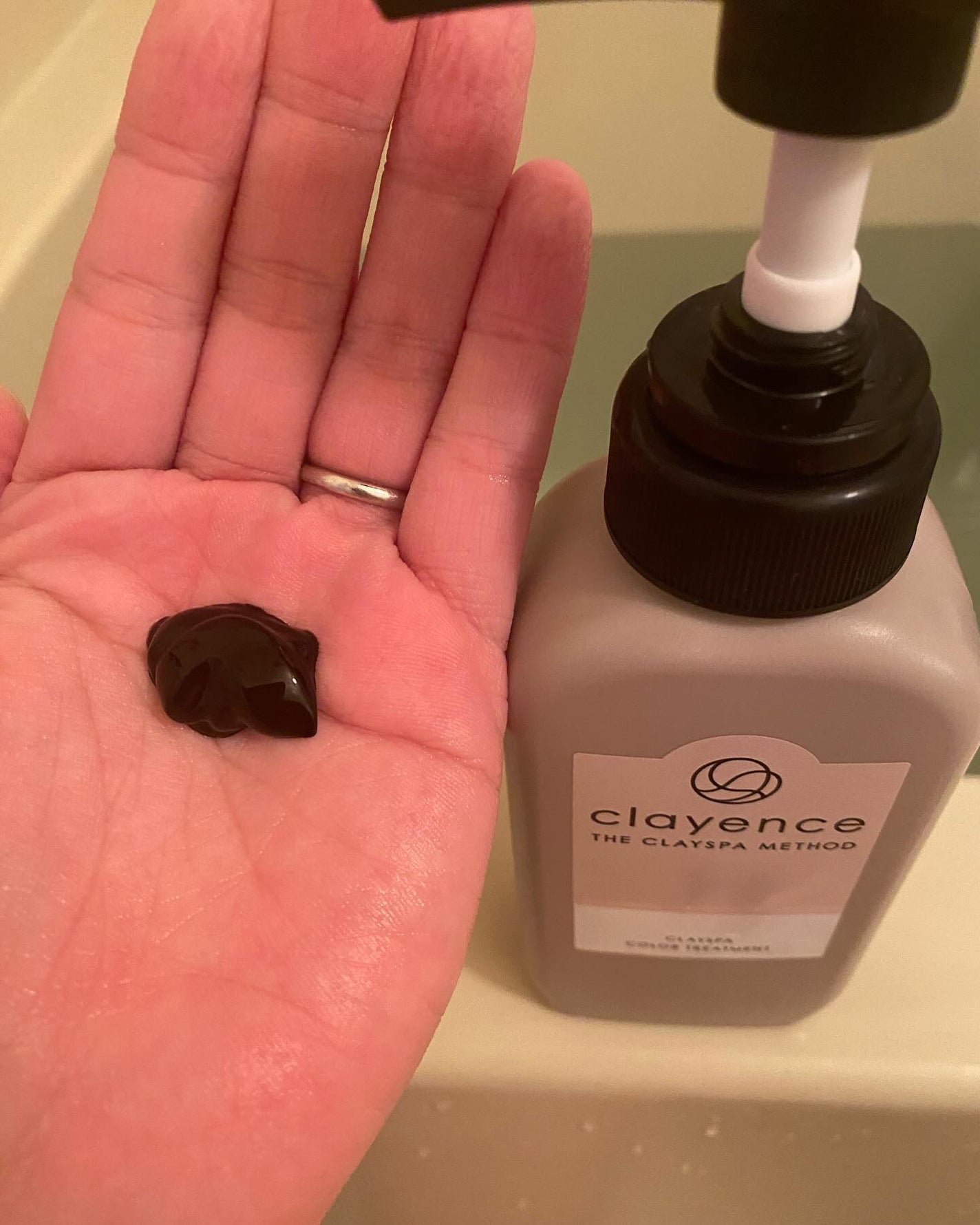 しまこ@フォロバ100 on LIPS 「#PR#クレイエンスクレイスパカラートリートメント〇キャラメル..」(2枚目)