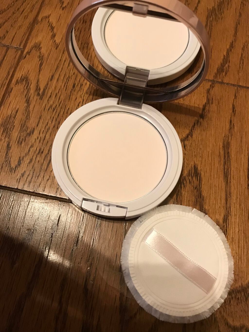 すっぴんパウダー/クラブ/プレストパウダーを使ったクチコミ(3枚目)