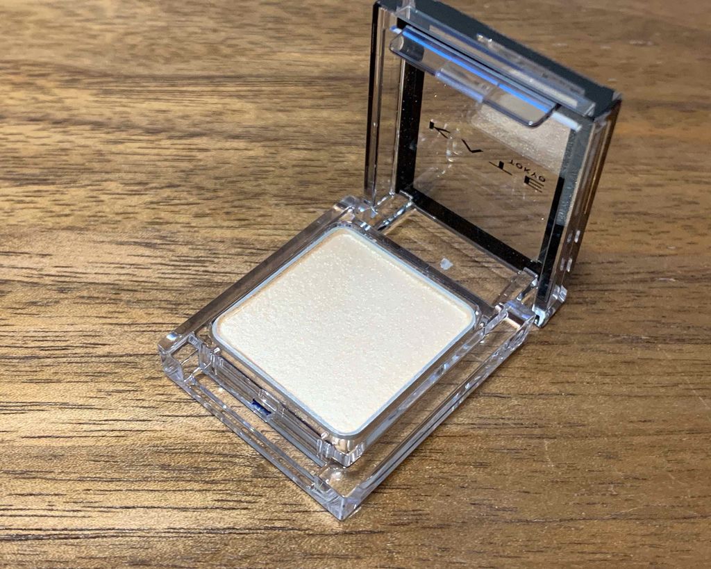 ケイト ザ アイカラー 002 イエローベージュ/KATE/単色アイシャドウを使ったクチコミ（2枚目）