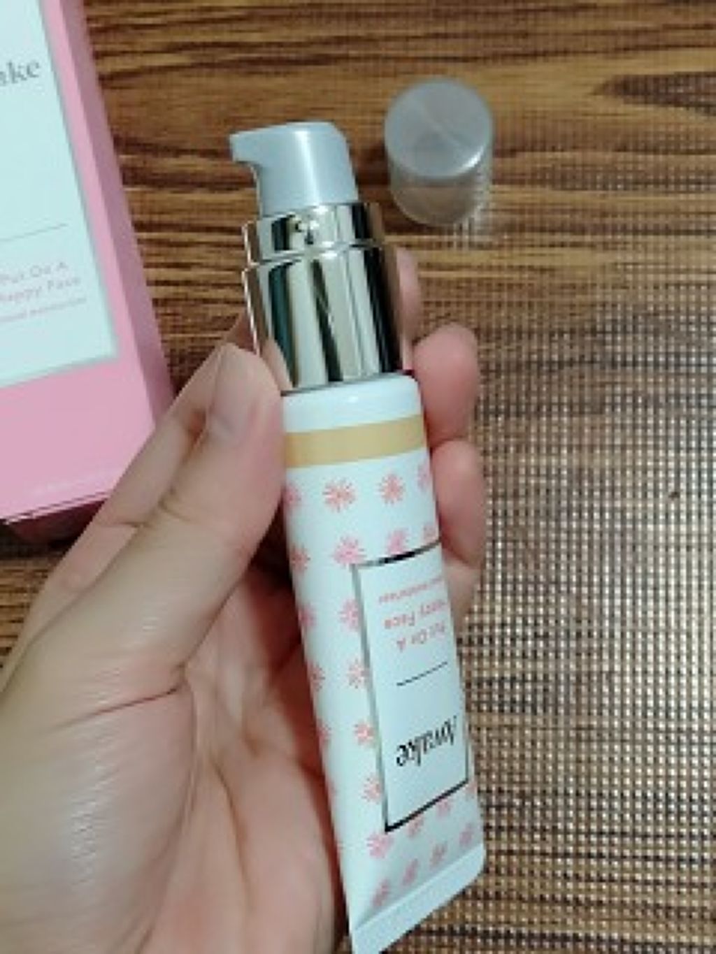 プットオンアハッピーフェイス ティンティド モイスチュアライザー/Awake/CCクリームを使ったクチコミ(2枚目)