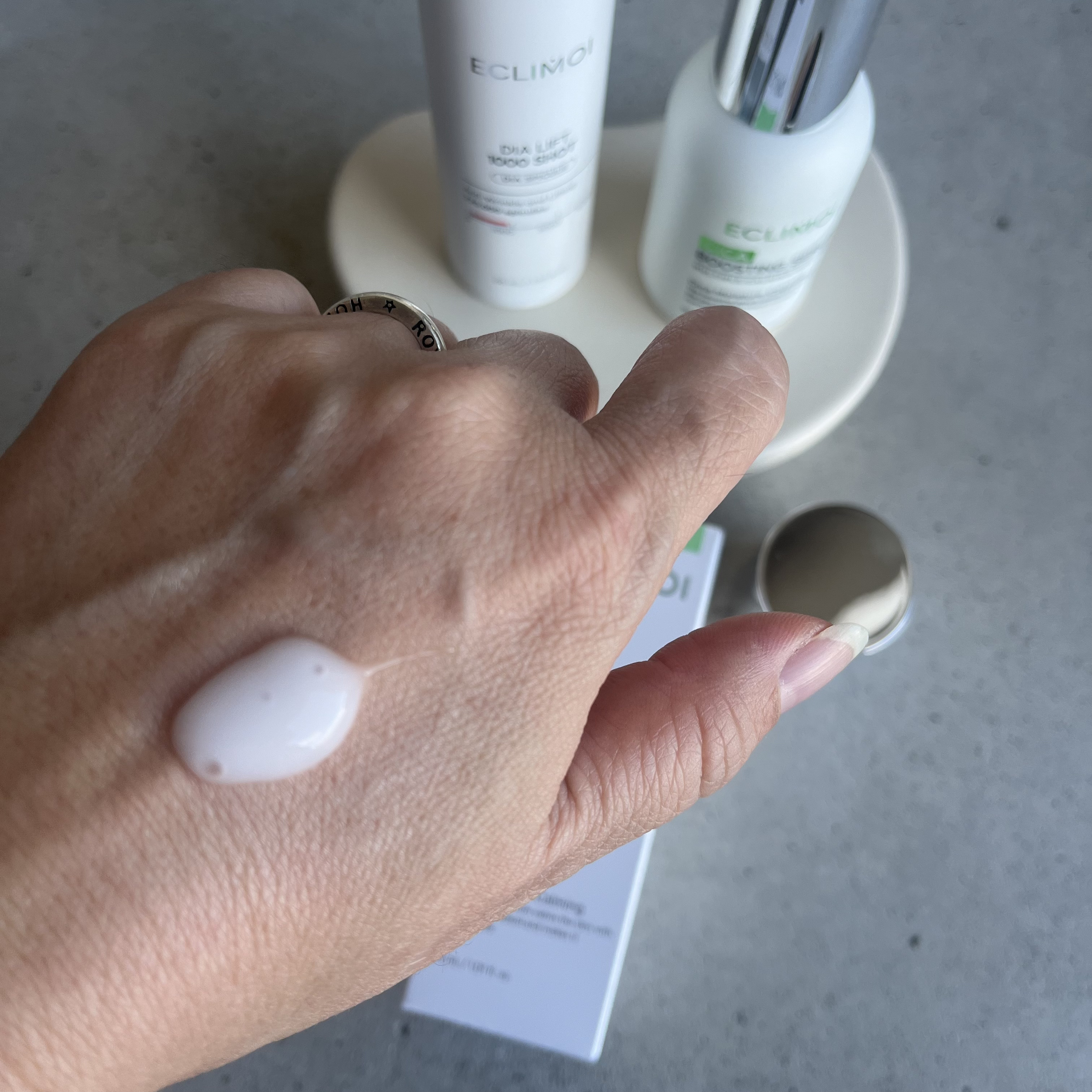 ダイヤリフト1000 SHOT/ECLIMOI/ブースター・導入液を使ったクチコミ（2枚目）