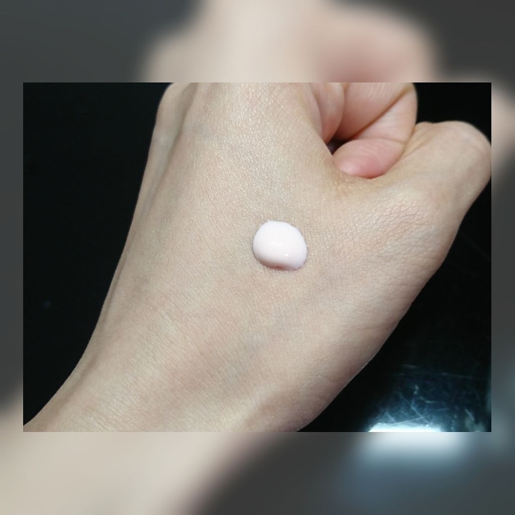 スノー ブルーム パーフェクト SPF35／PA+++/Dior/化粧下地を使ったクチコミ（3枚目）