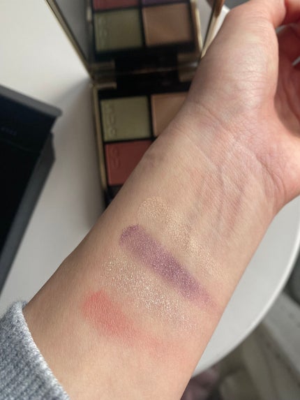 シグニチャー カラー アイズ 122 春風染 -HARUKAZEZOME/SUQQU/アイシャドウパレットを使ったクチコミ(3枚目)