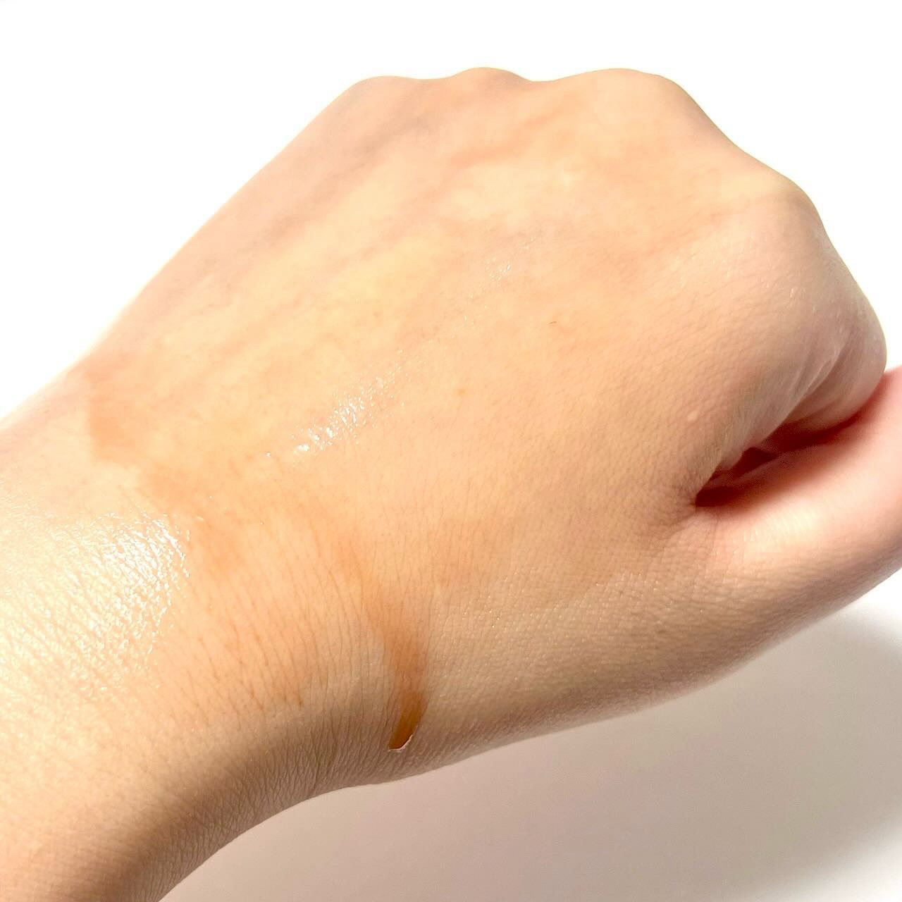 レッドアクネ ボディピーリングショット/MEDICUBE/ピーリングを使ったクチコミ（2枚目）