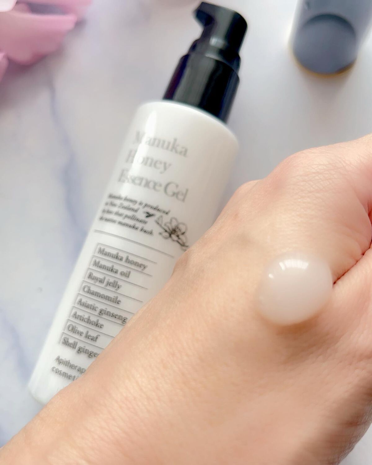 マヌカハニー エッセンスジェル/アピセラピーコスメティクス/美容液を使ったクチコミ(3枚目)
