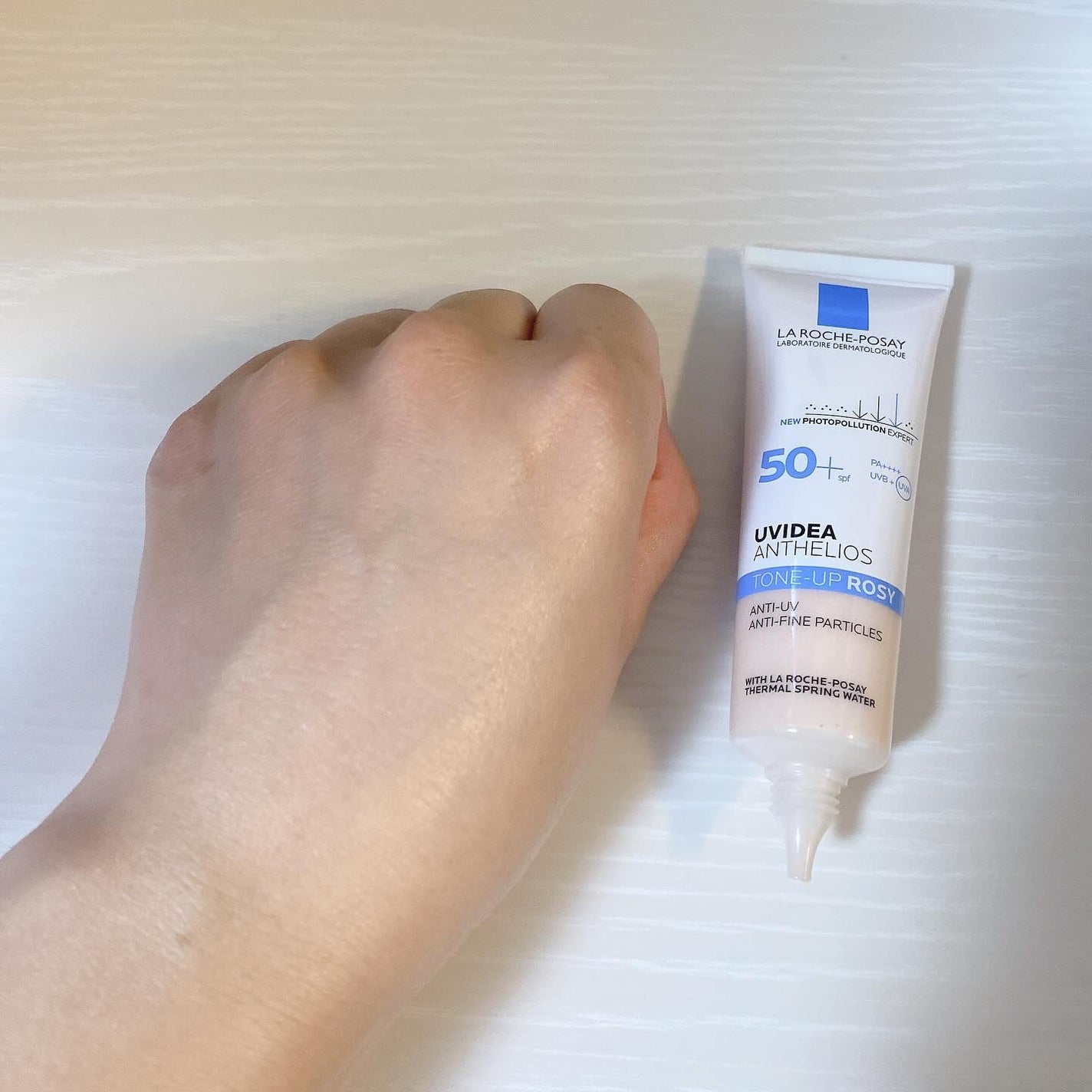 UVイデア XL プロテクショントーンアップ ローズ/ラ ロッシュ ポゼ/日焼け止めクリームを使ったクチコミ(3枚目)