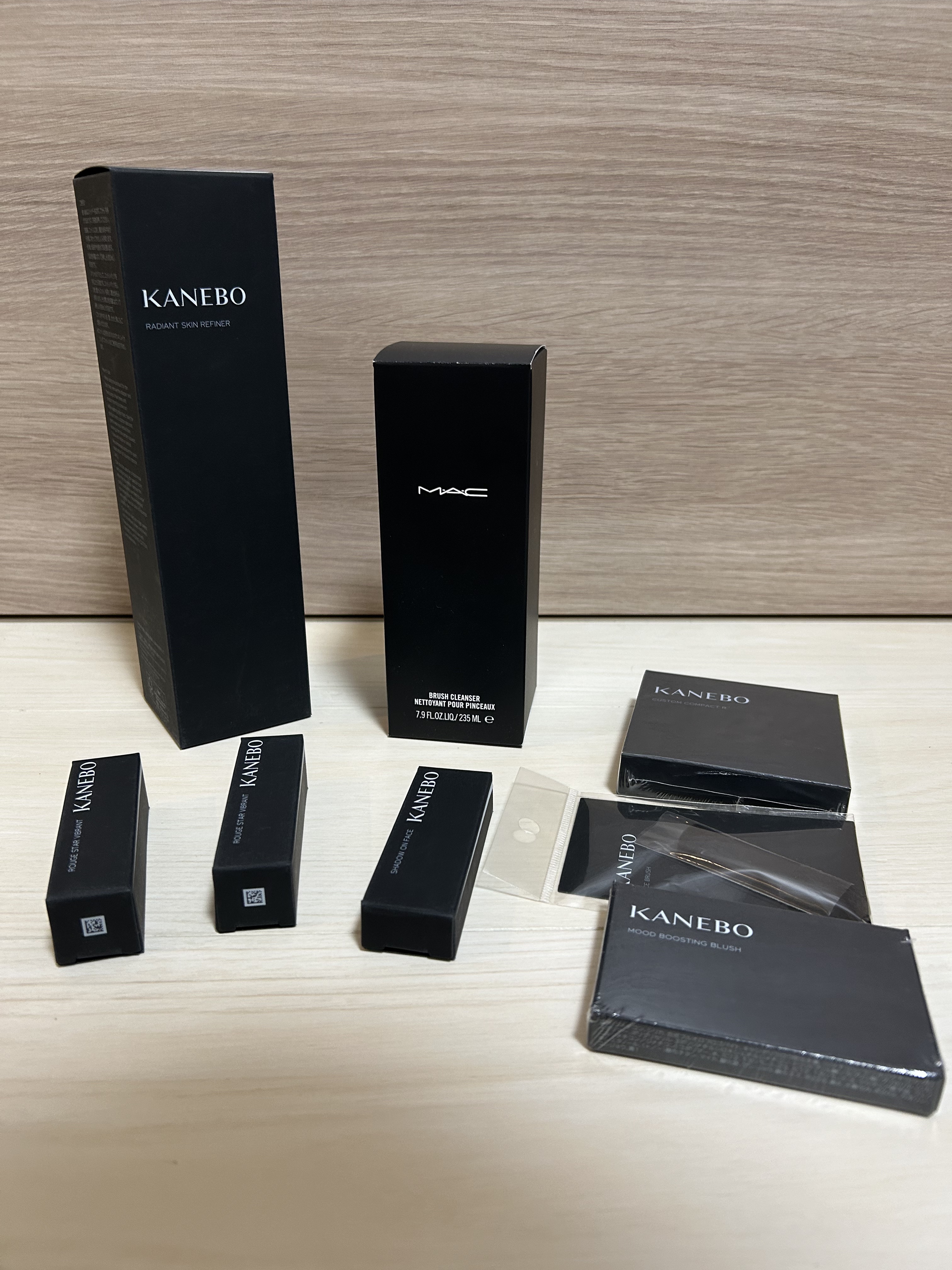 カネボウ ムードブースティングブラッシュ 02 Coral Euphoria/KANEBO/パウダーチークを使ったクチコミ（2枚目）