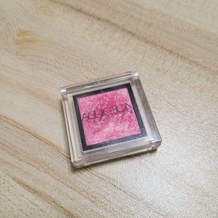 アディクション ザ アイシャドウ スパークル/ADDICTION/単色アイシャドウを使ったクチコミ(1枚目)