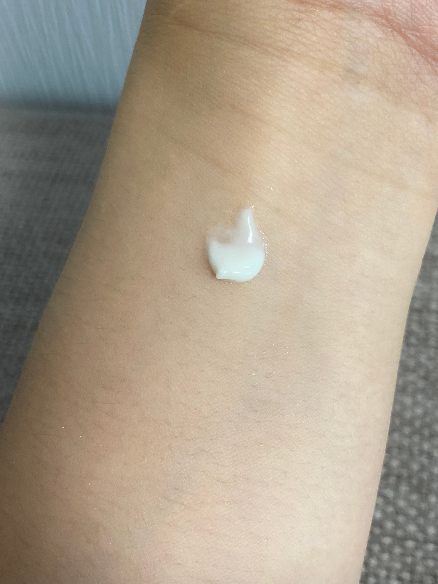 マーメイドスキンジェルUV/キャンメイク/日焼け止めジェルを使ったクチコミ(4枚目)