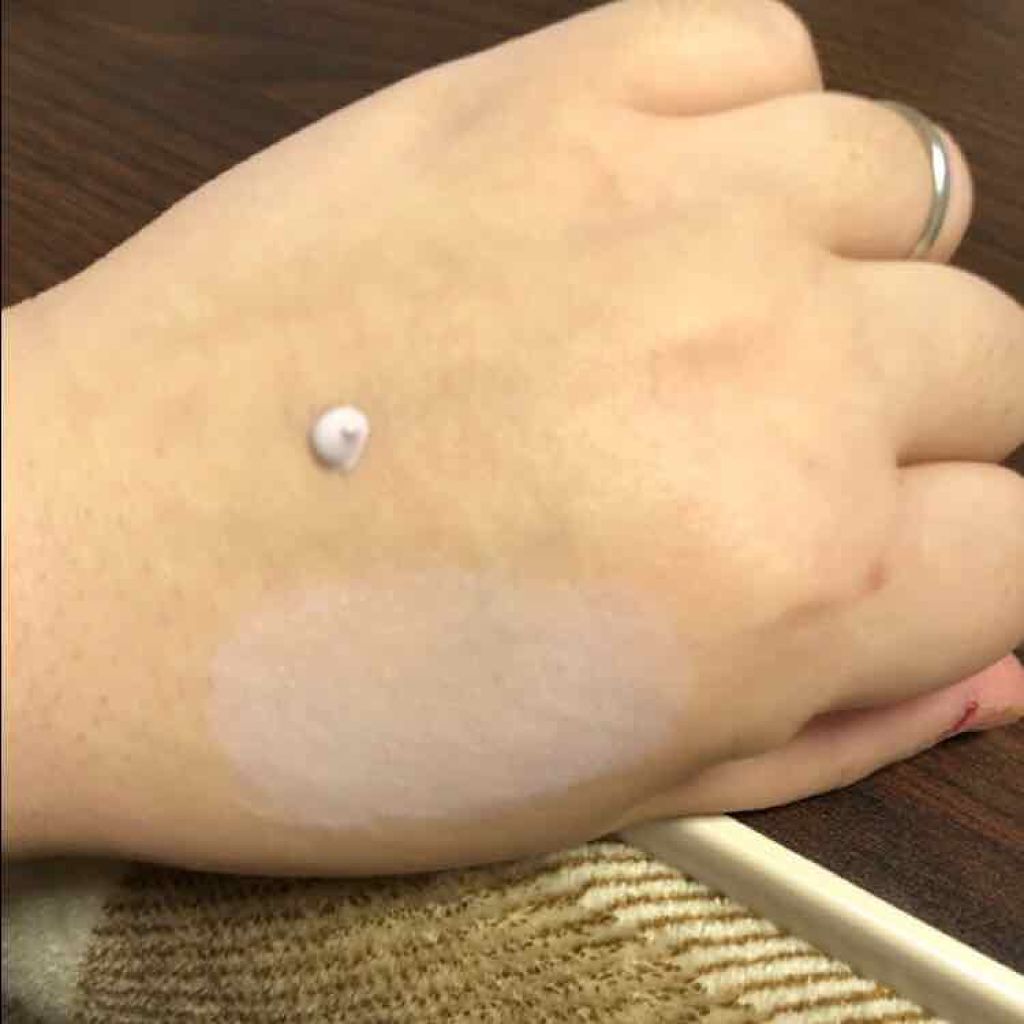 ラベンダーマジックベース/ベビーピンク/化粧下地を使ったクチコミ（3枚目）