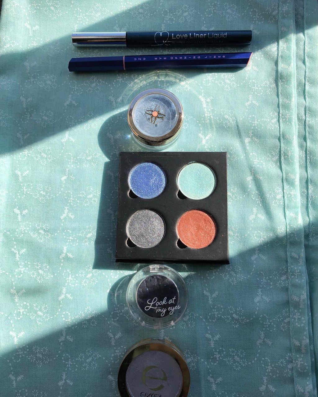 シャイニーシャドウ N/excel/単色アイシャドウを使ったクチコミ(1枚目)