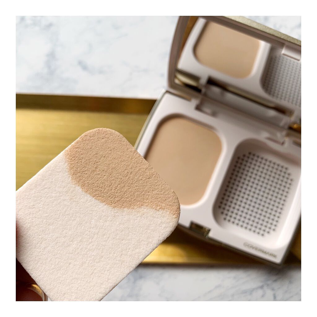 シルキー フィット/COVERMARK/パウダーファンデーションを使ったクチコミ(3枚目)