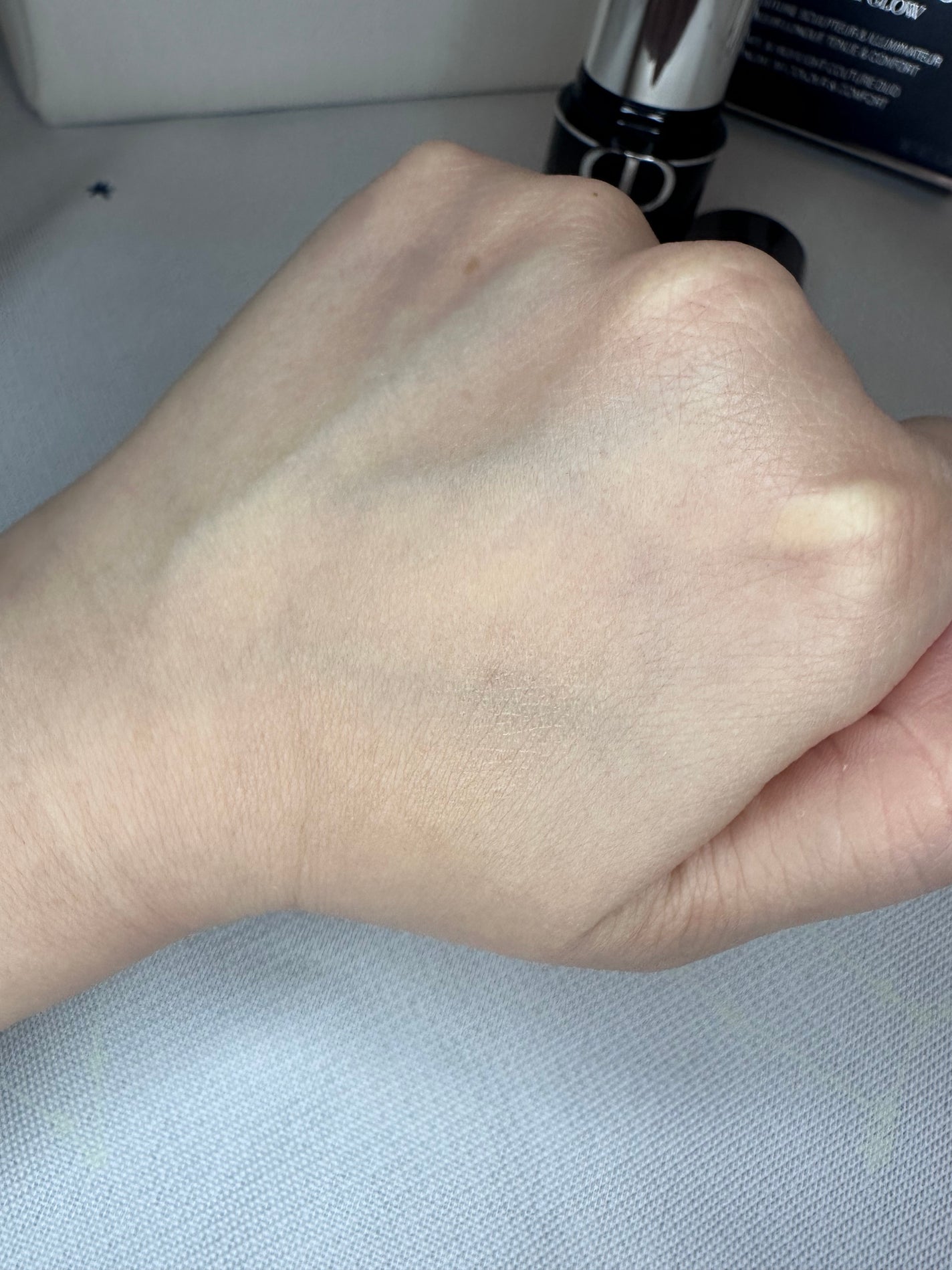 ディオールスキン フォーエヴァー スキン パーフェクト スティック/Dior/その他ファンデーションを使ったクチコミ(2枚目)