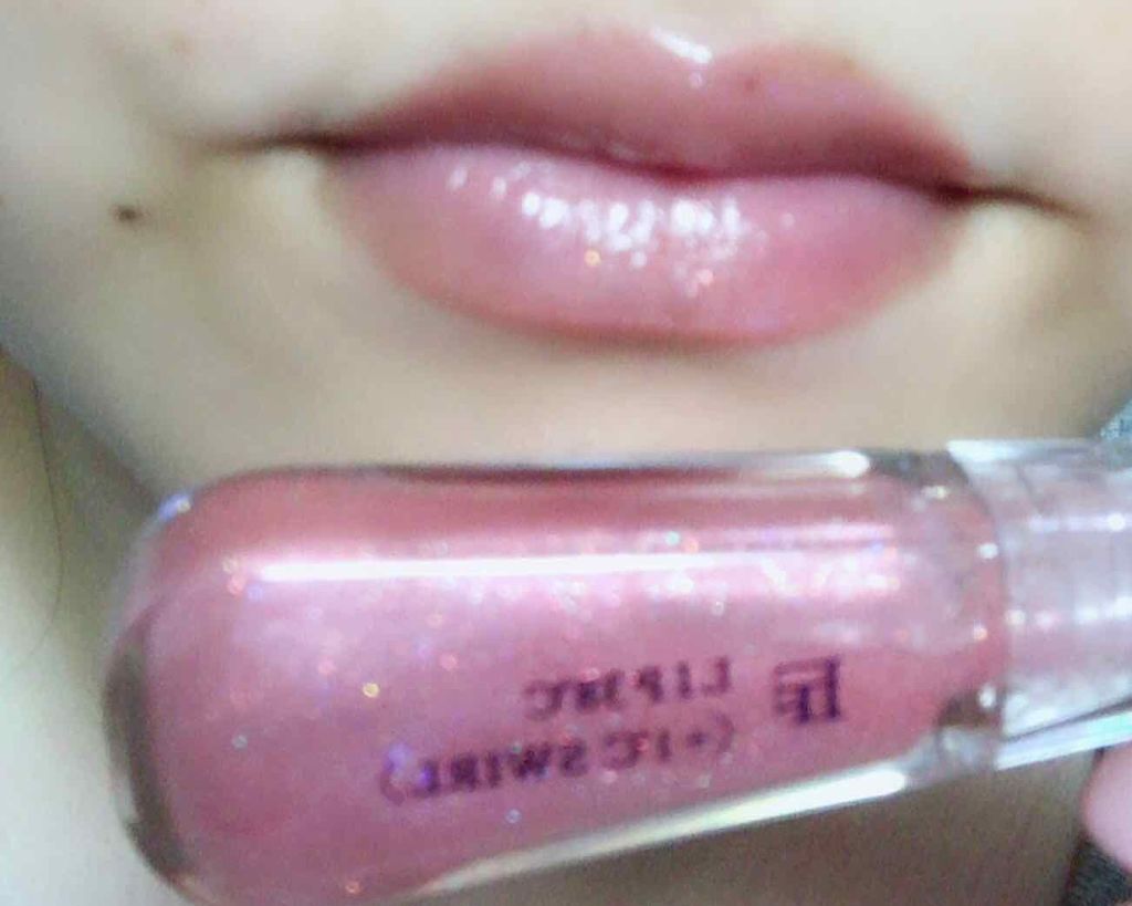 38°C / 99°F リップトリートメント (リップ美容液)/UZU BY FLOWFUSHI/リップケアを使ったクチコミ(1枚目)