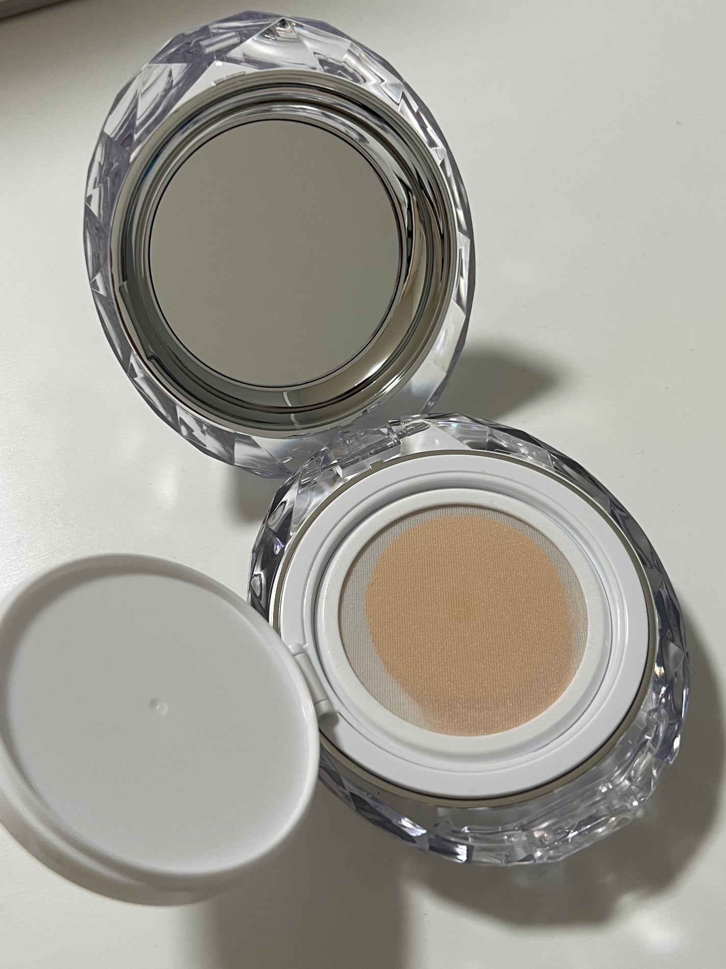 マスクフィット クリスタルメッシュクッション/TIRTIR(ティルティル)/クッションファンデーションを使ったクチコミ(3枚目)