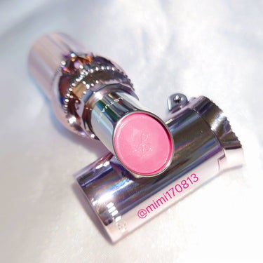 ジルスチュアート リップグロウ セラムバーム 111 rose quartz romance(限定)/JILL STUART/リップケア・リップクリームを使ったクチコミ（2枚目）