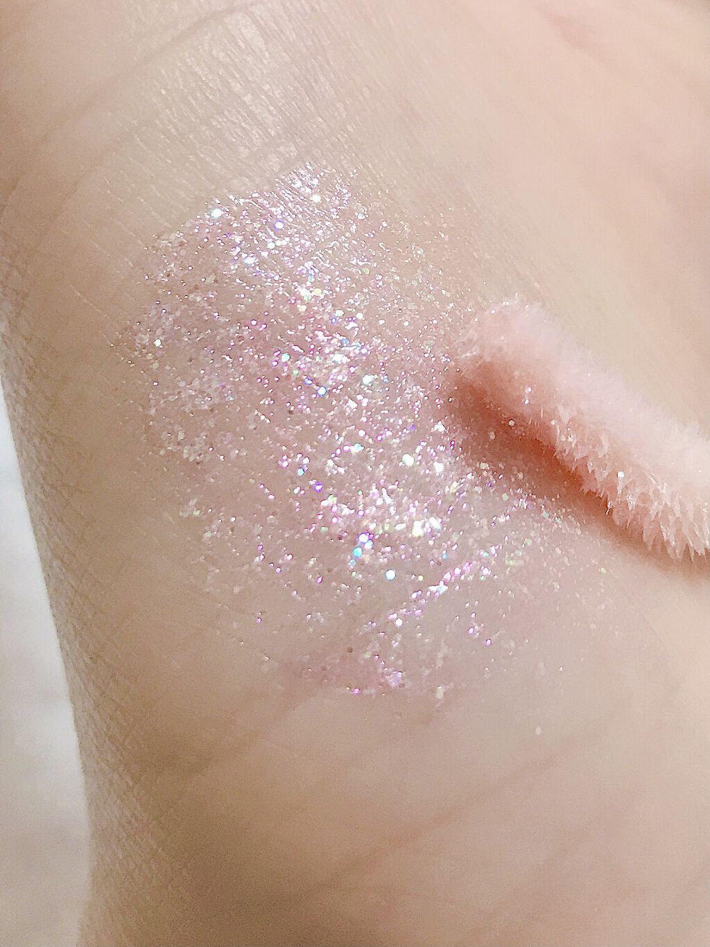 グリッタープリズム リキッド/MISSHA/グリッターを使ったクチコミ（2枚目）