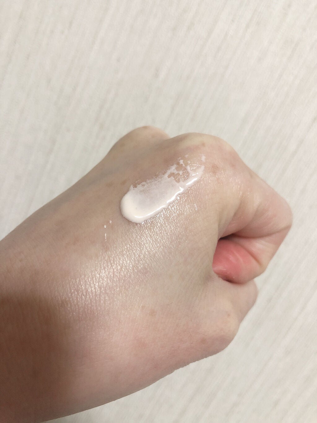 エリクシール ルフレ バランシング おしろいミルク/エリクシール/乳液を使ったクチコミ(3枚目)