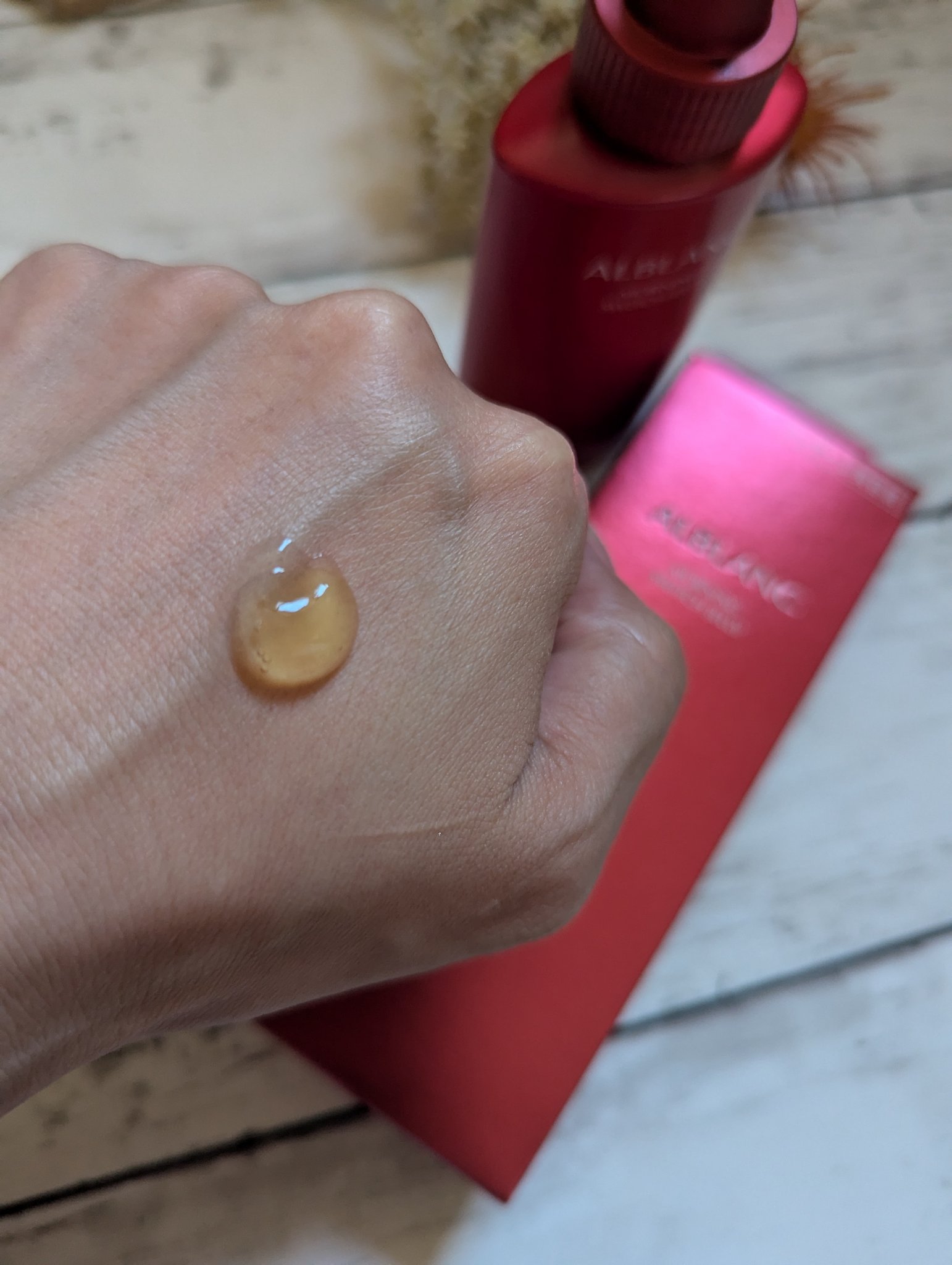 モーニング スイッチジュレ/ALBLANC/美容液を使ったクチコミ（2枚目）