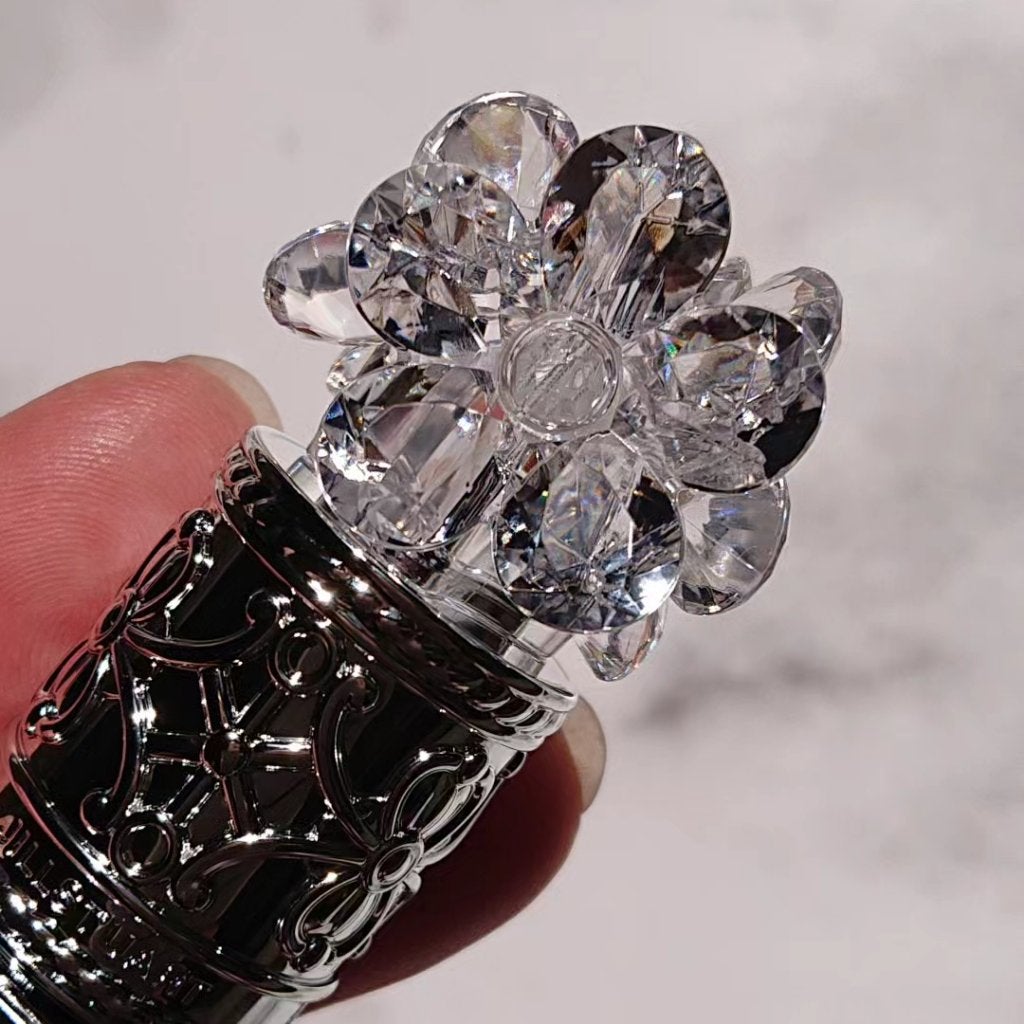 ジルスチュアート クリスタルブルーム リップブーケ セラム/JILL STUART/リッププランパーを使ったクチコミ(5枚目)