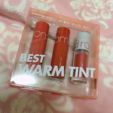 rom&nd     BEST TINT MINI EDITION

私はイエベなのでWARMにしました♡
ミニサイズで持ち運びにピッタリ
使い切りやすいのもいい(*´-`)
質感はツヤとマットで使い分