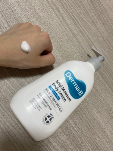 Derma:B マイルドモイスチャーボディローションのクチコミ「♡Derma:B マイルドモイスチャーボディローション♡

ダーマビーのボディローション2本目.....」（1枚目）