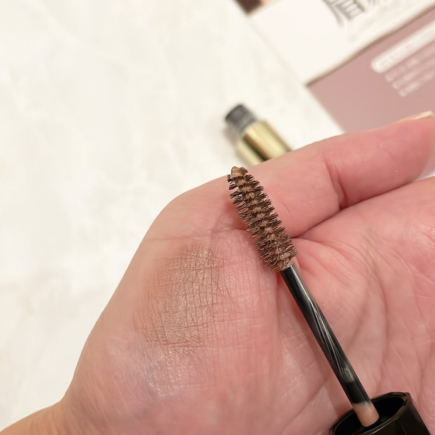 カラーリングアイブロウ/ヘビーローテーション/眉マスカラを使ったクチコミ(3枚目)