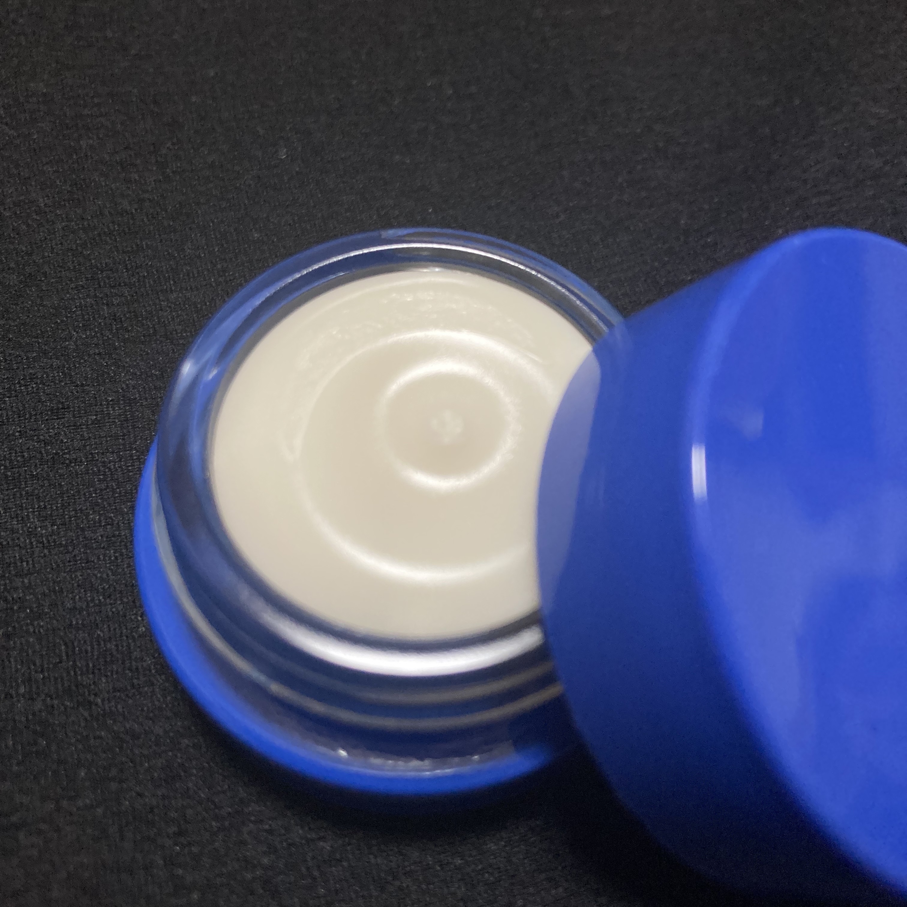 セラム シールド 限定6g/ONE BY KOSE/フェイスバームを使ったクチコミ（3枚目）