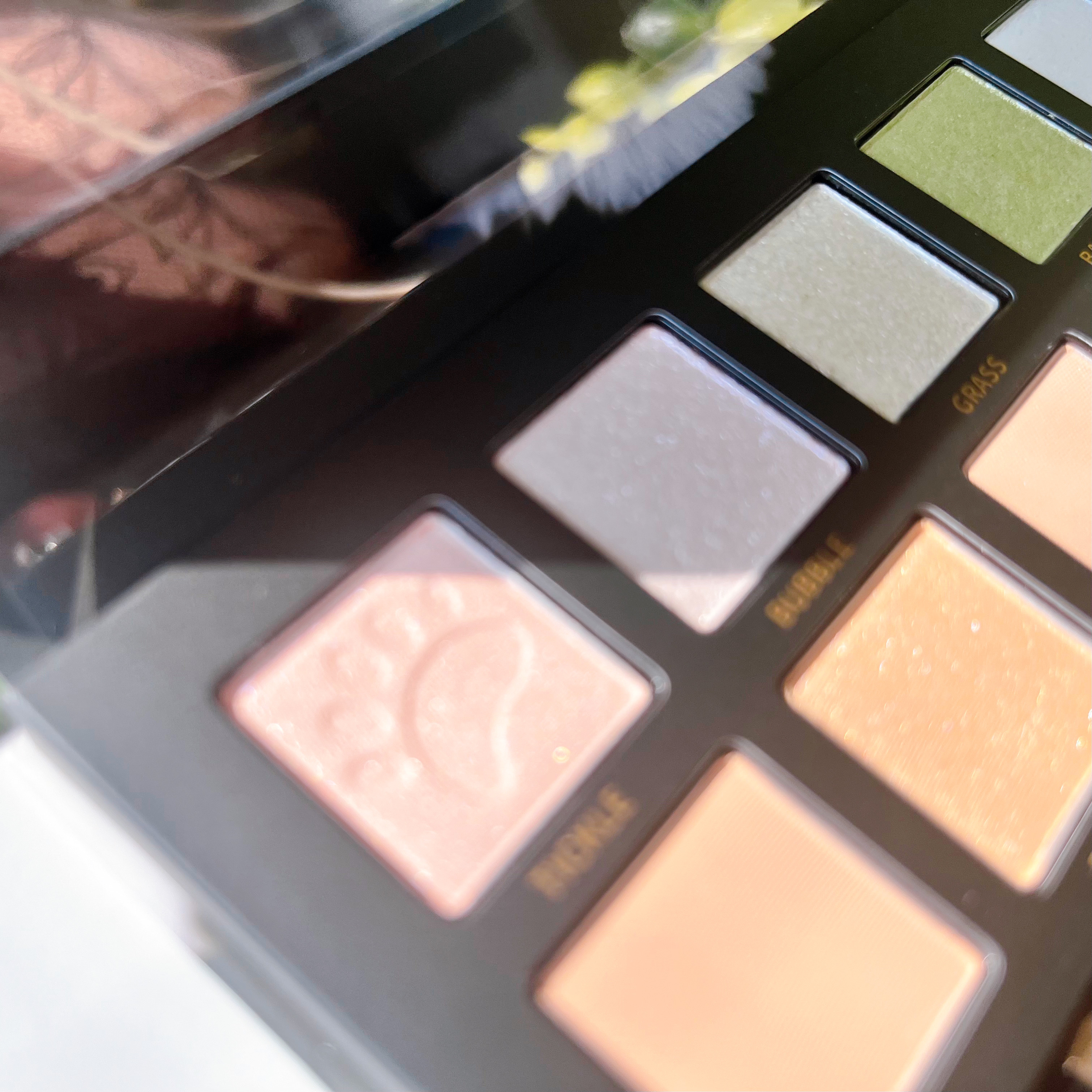 エクスプローラ12色 動物アイシャドウパレット/PERFECT DIARY/アイシャドウパレットを使ったクチコミ（3枚目）